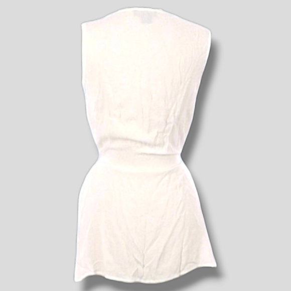 ❤️Metro Collection New York Sleeveless Top With Beautiful Embroidered Details - Picture 2 of 6